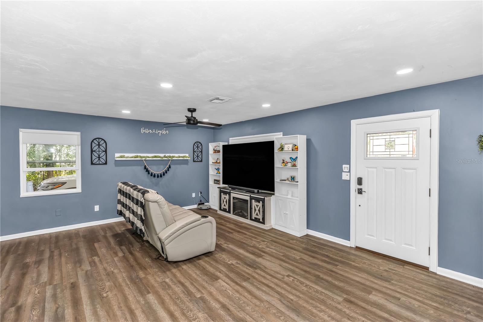 DELTONA LAKES UN 30 - Residential