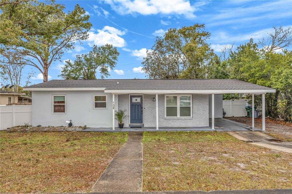 Photo of 1476 Valiant Avenue, Deltona, FL 32725 (MLS # V4946813)