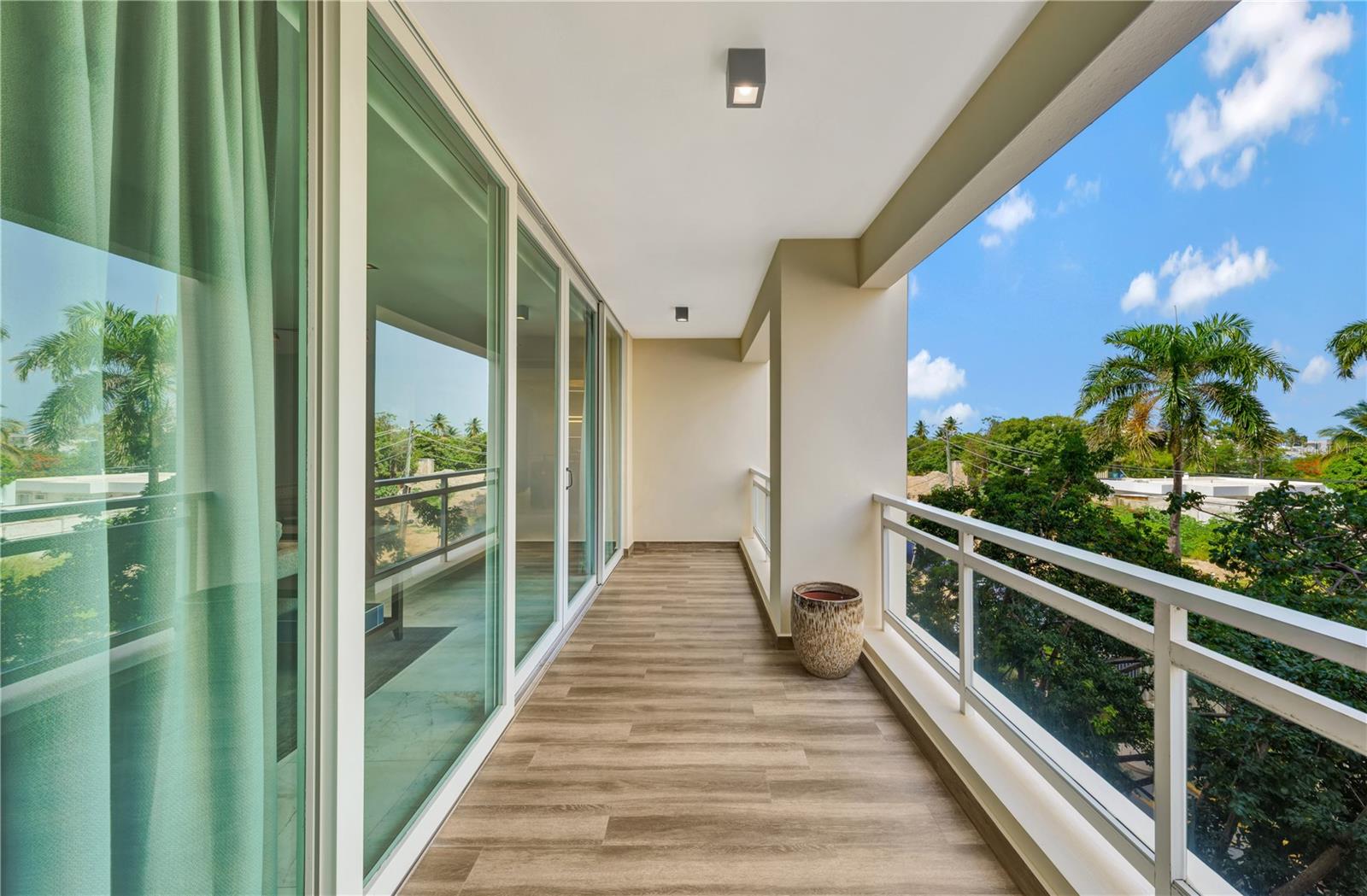 CONDADO - Residential