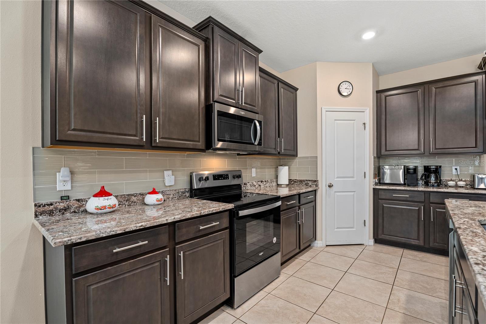 SOUTHERN OAKS PH I & II - Residential