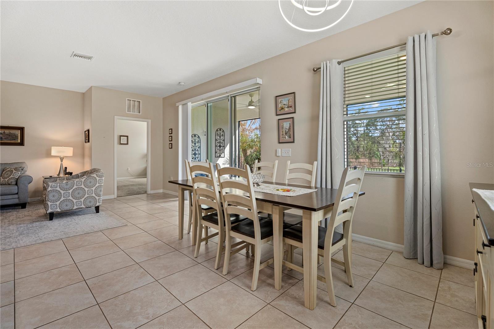 SOUTHERN OAKS PH I & II - Residential