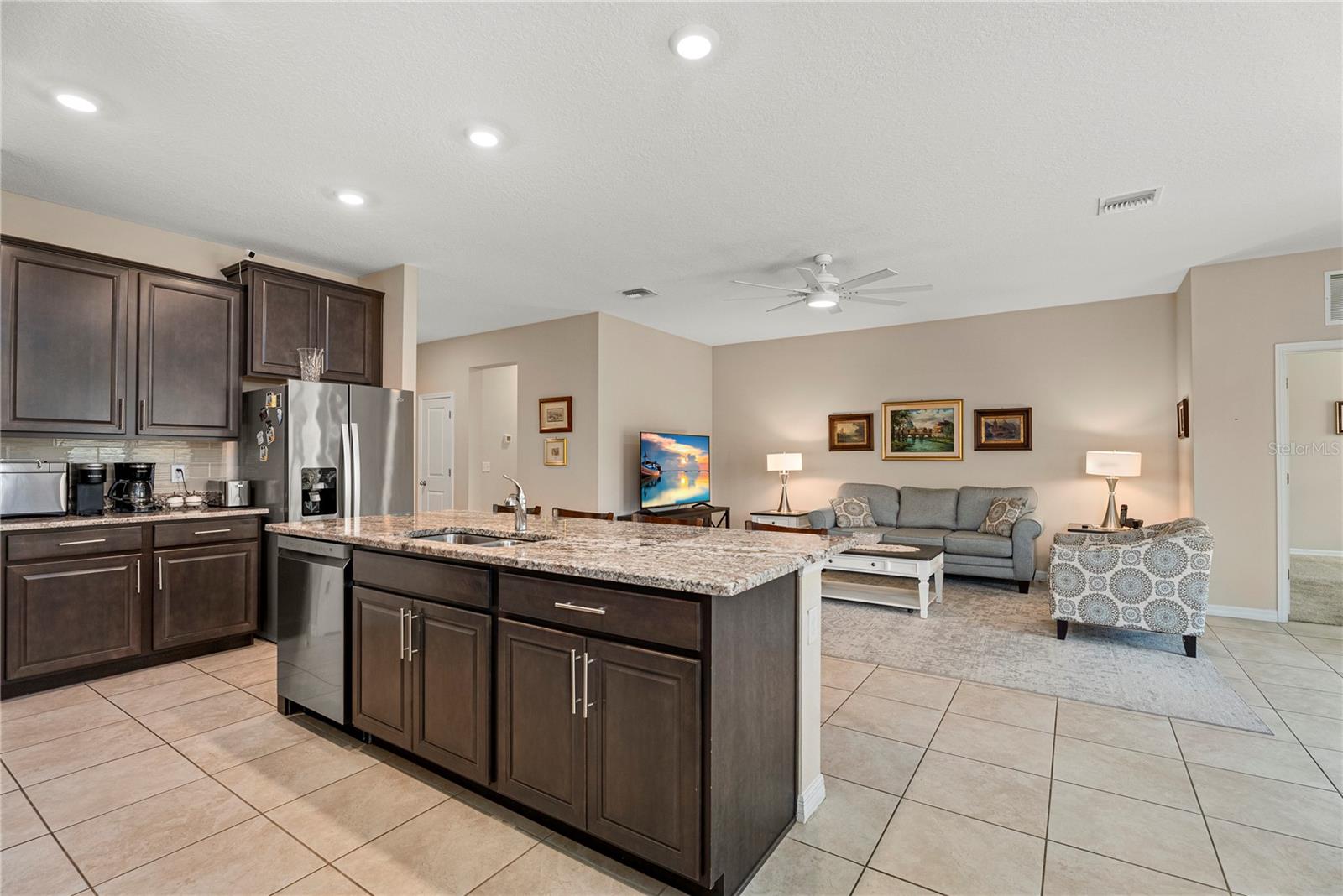 SOUTHERN OAKS PH I & II - Residential