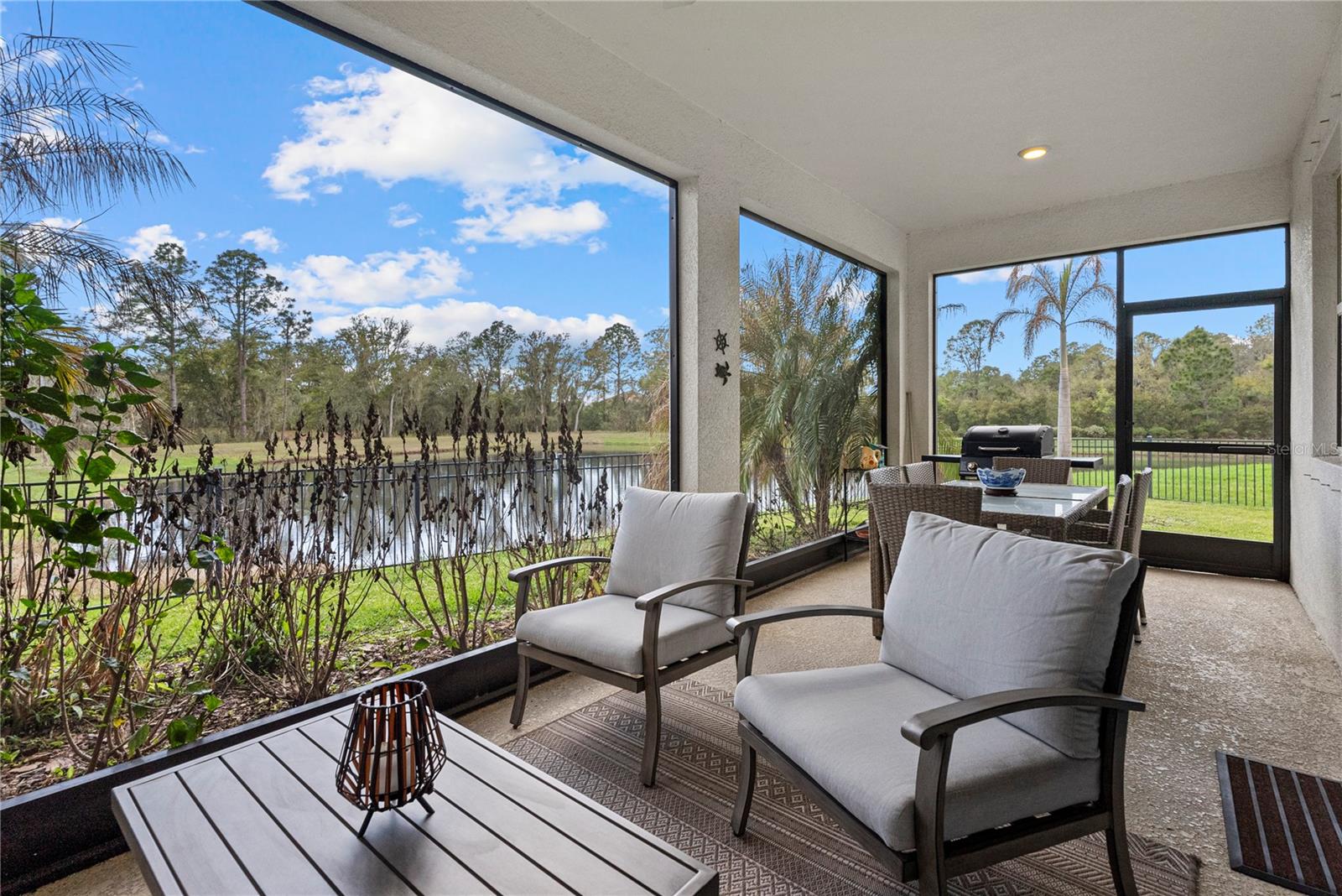 SOUTHERN OAKS PH I & II - Residential