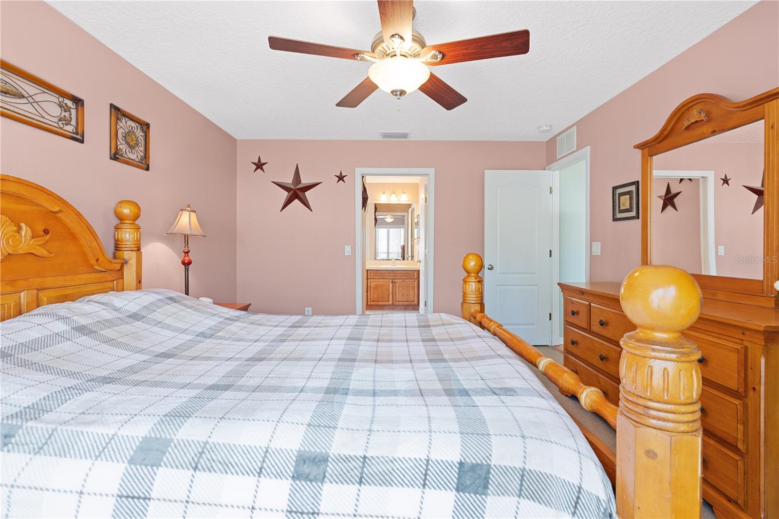 SHADOW BAY - Residential