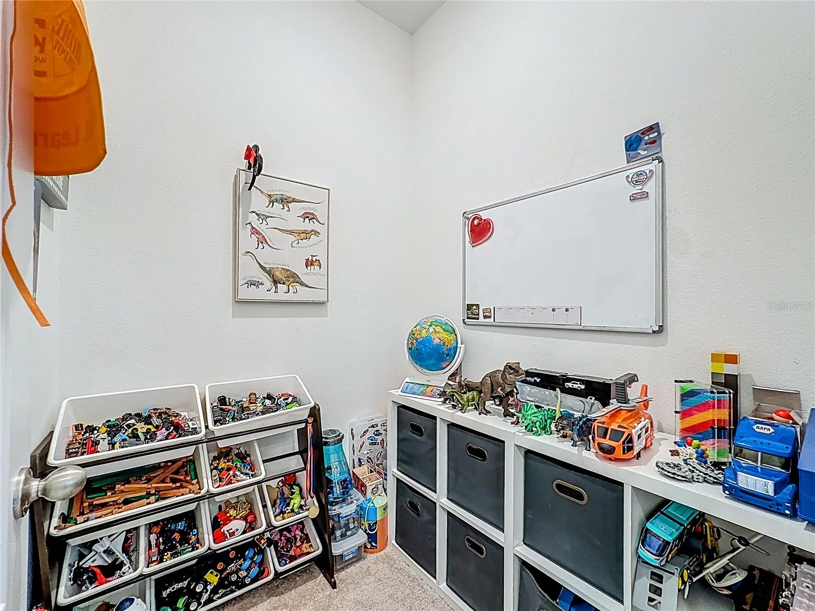 OCOEE LNDGS - Residential