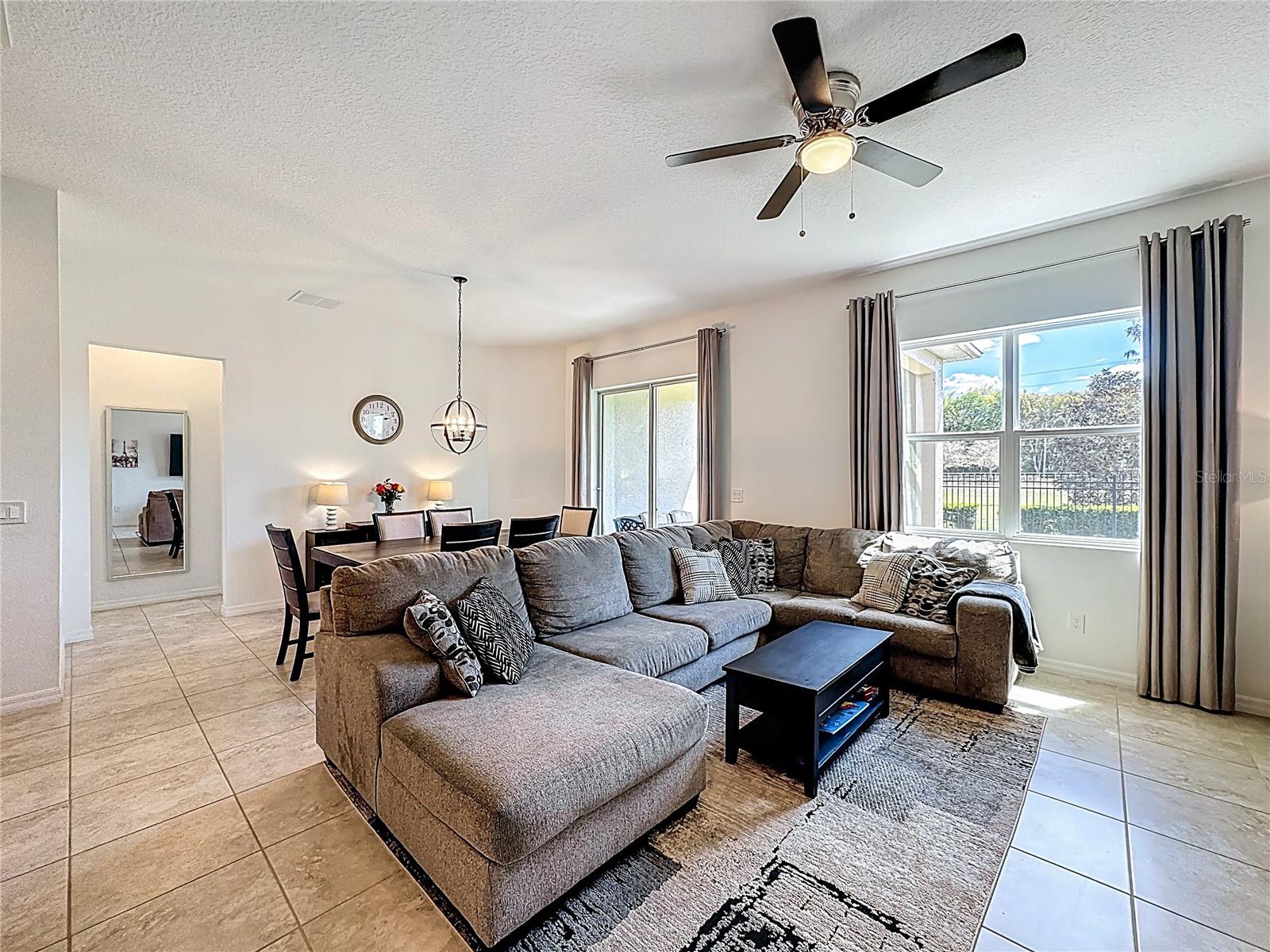 OCOEE LNDGS - Residential