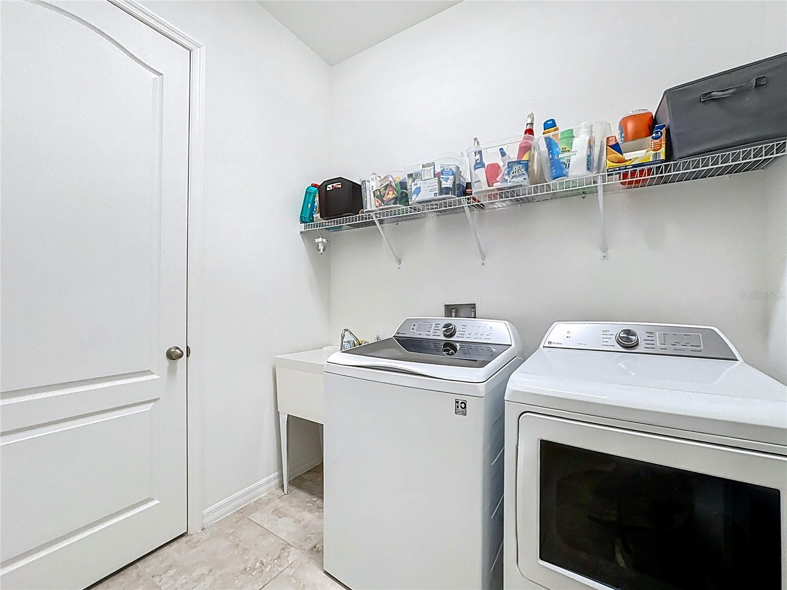 OCOEE LNDGS - Residential