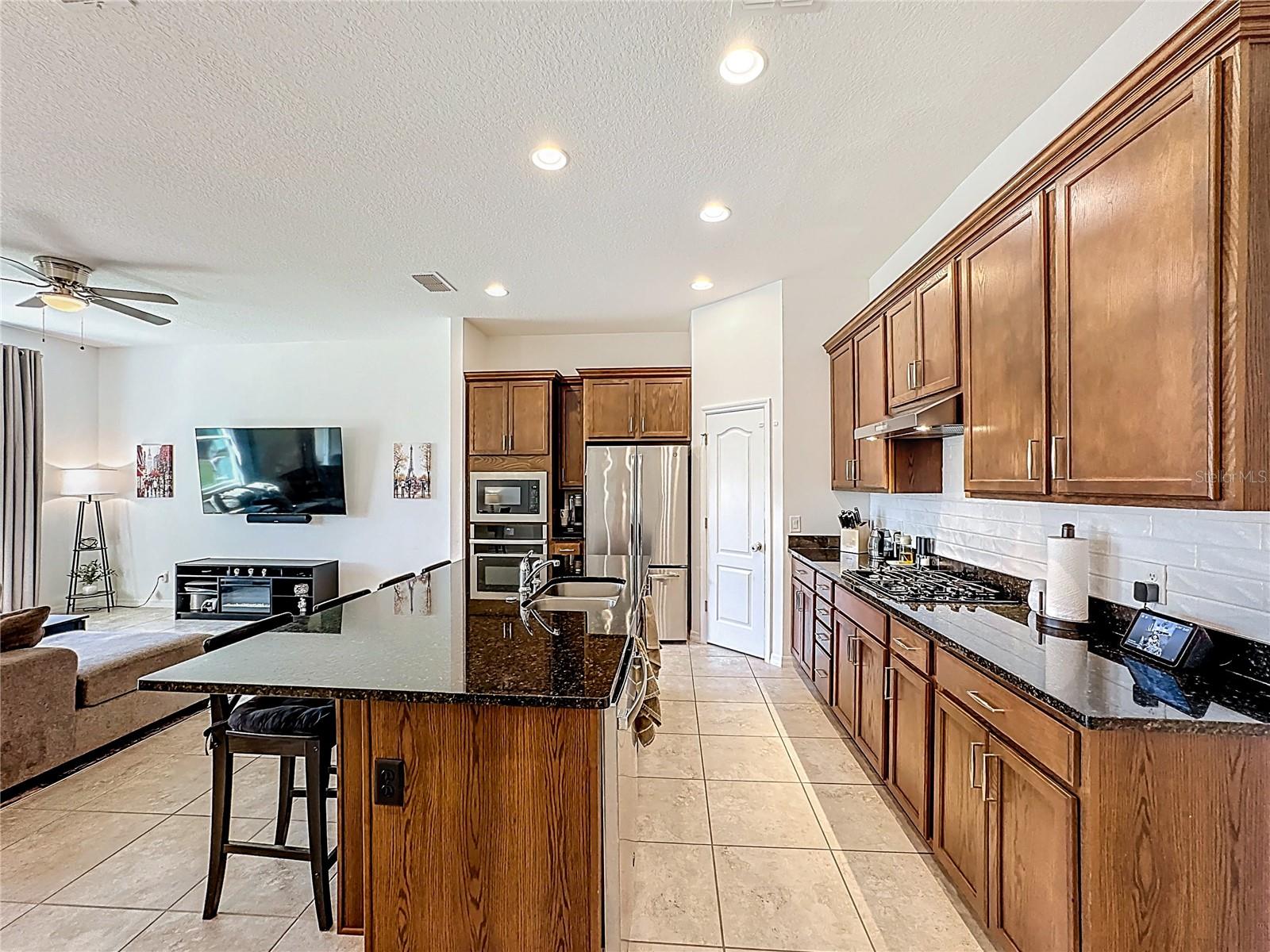 OCOEE LNDGS - Residential