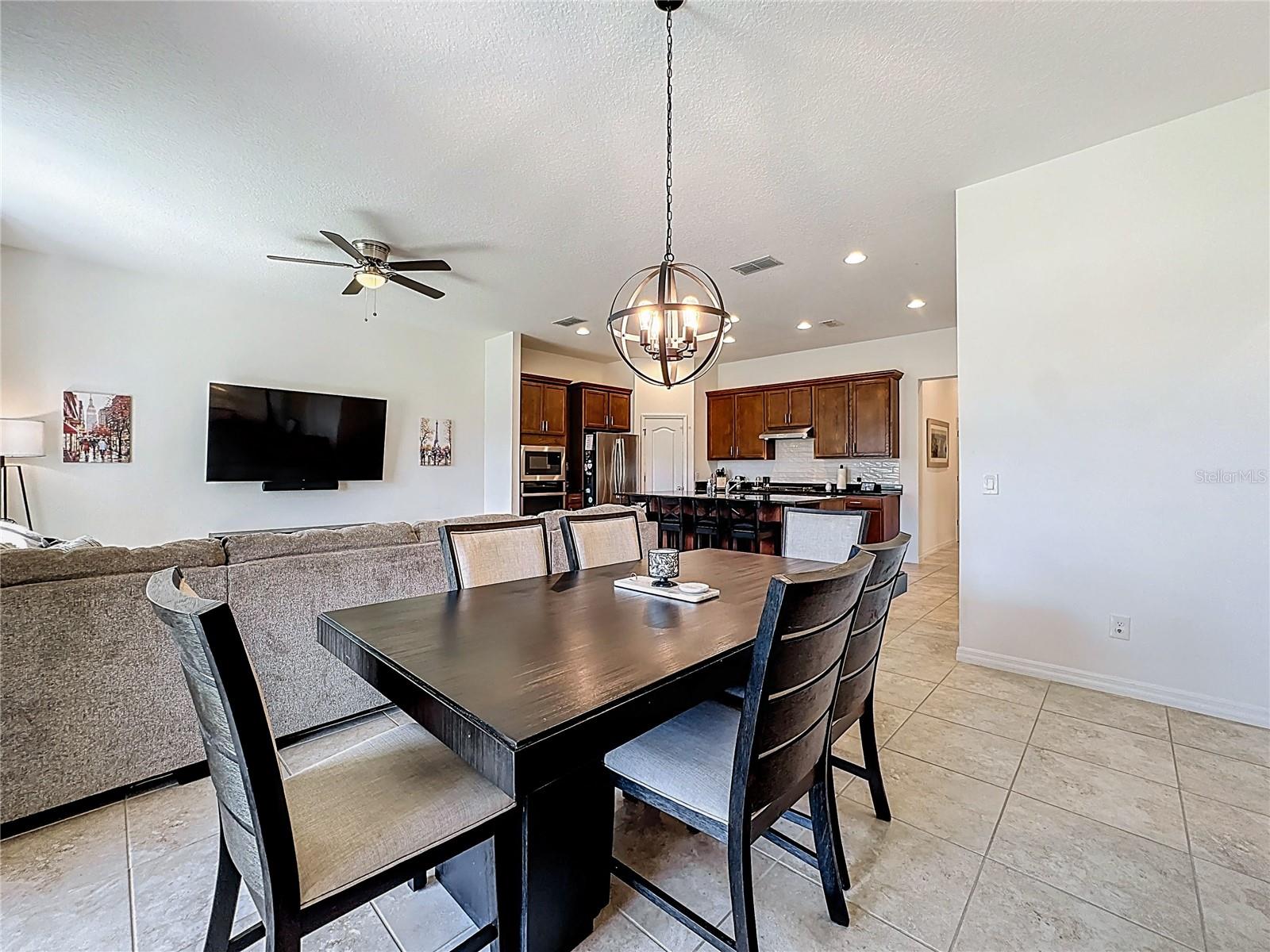 OCOEE LNDGS - Residential