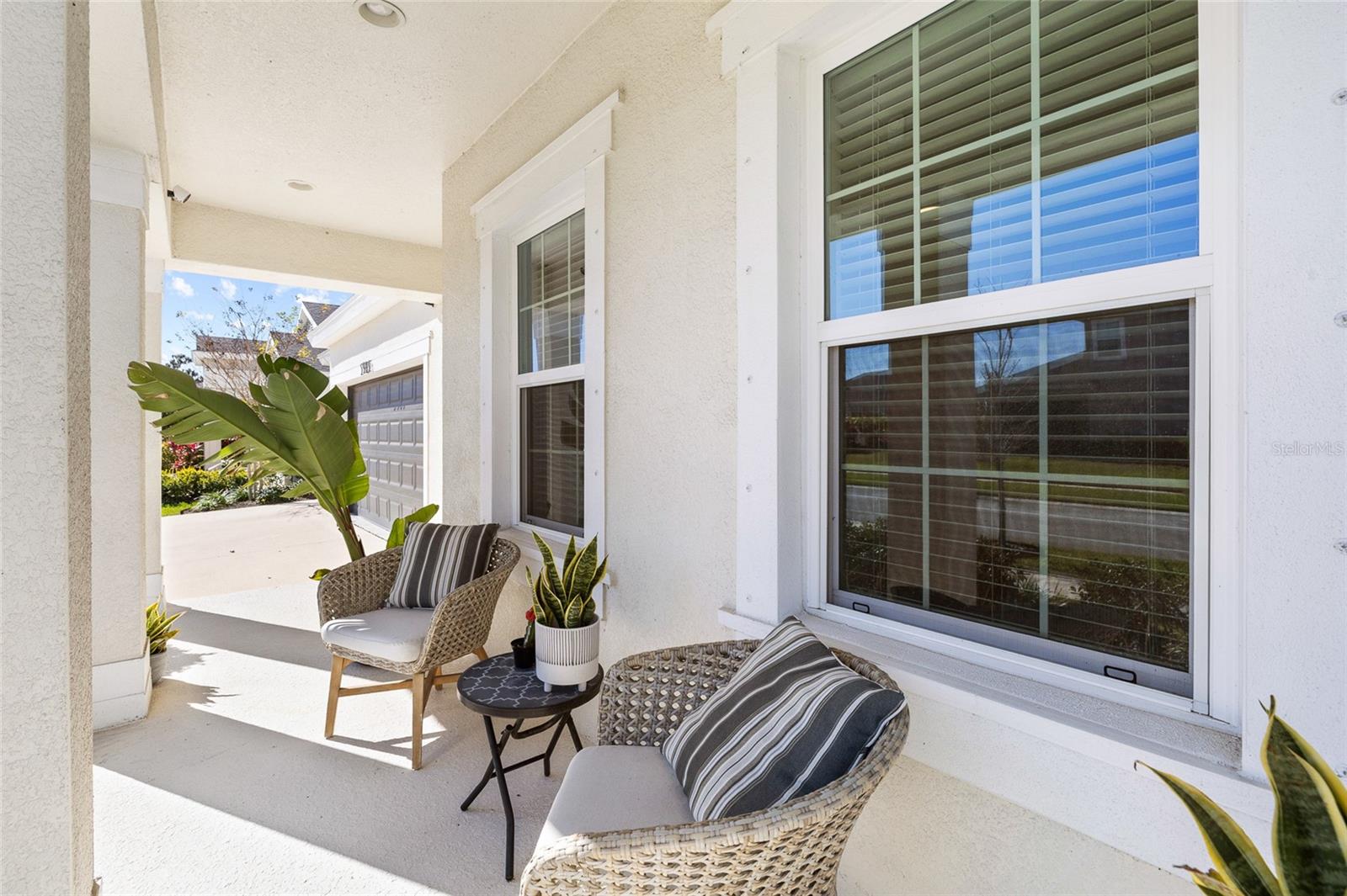 5989 GOLDEN NETTLE DRIVE