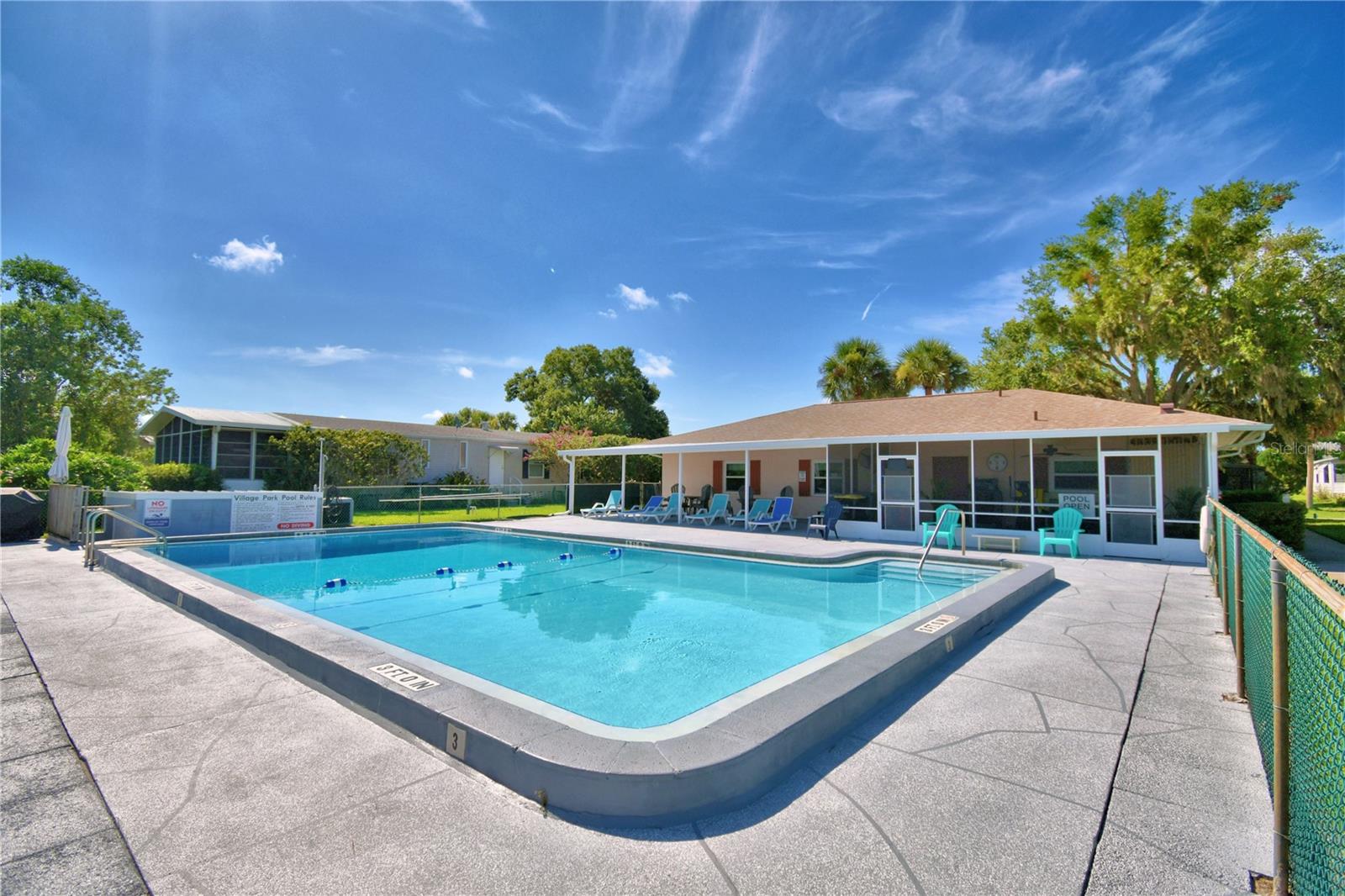 VILLAGE PARK - Residential