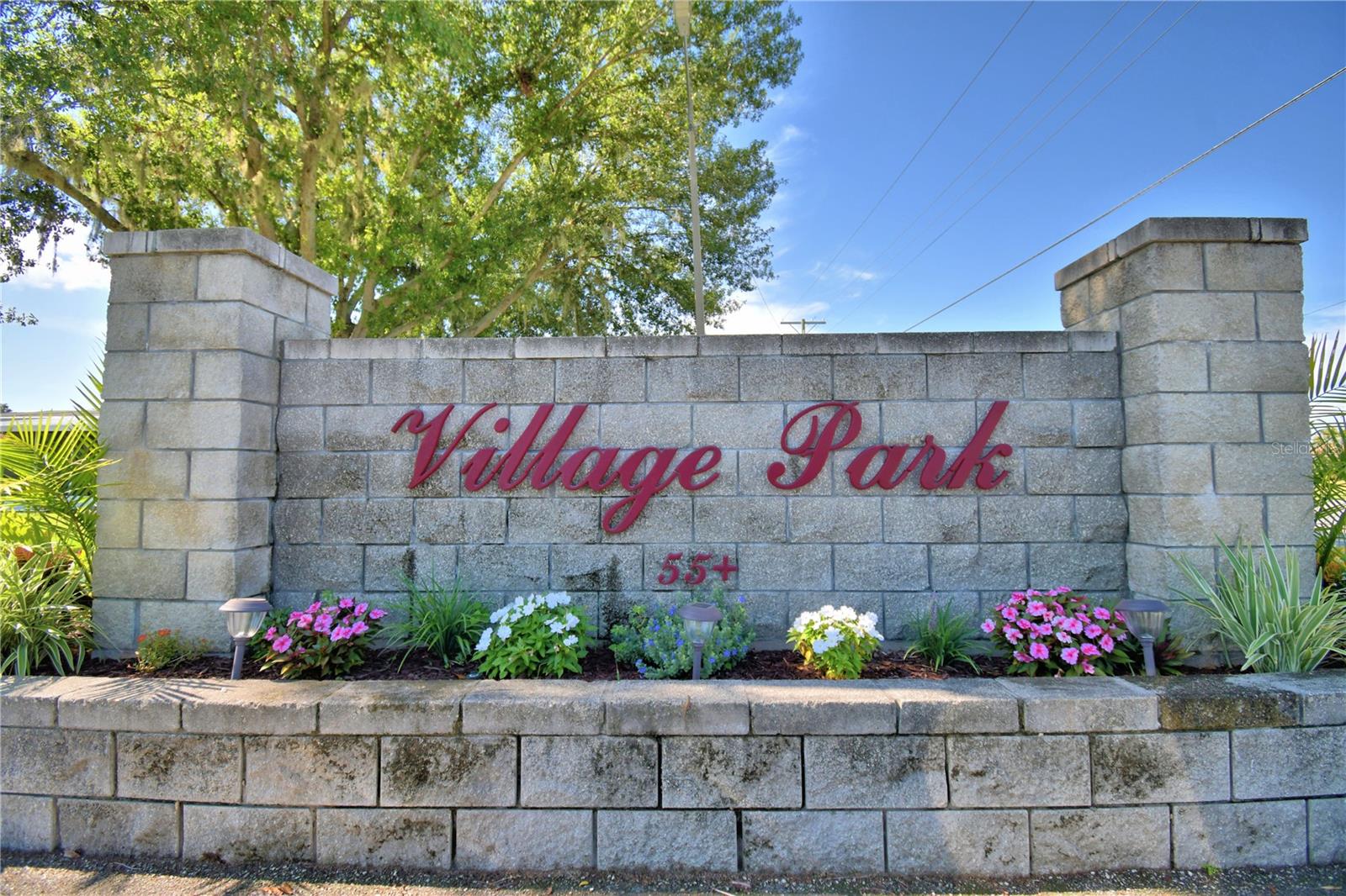 VILLAGE PARK - Residential