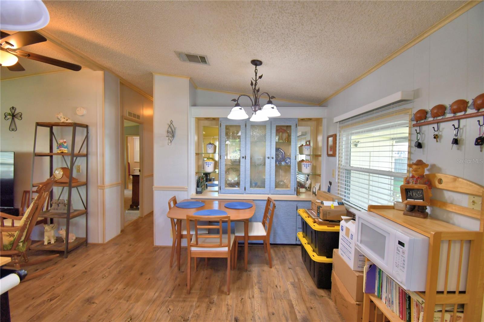 VILLAGE PARK - Residential