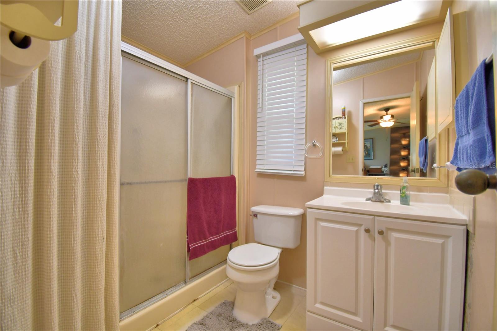 VILLAGE PARK - Residential