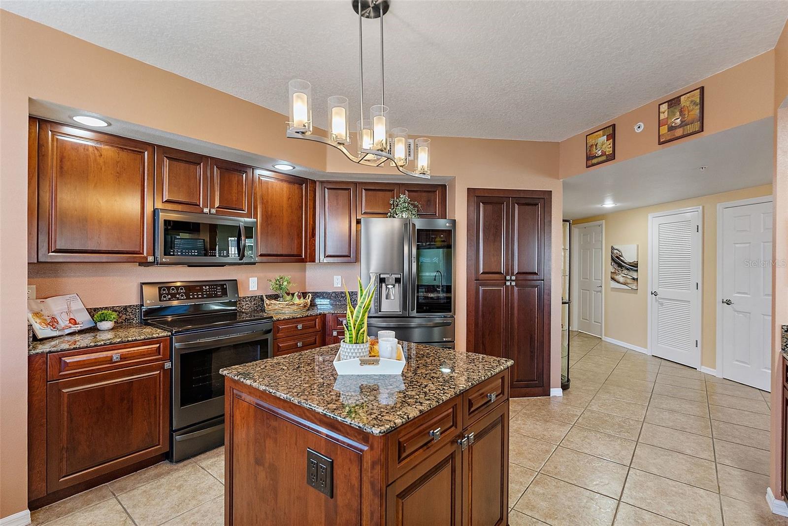 GOLF LAKE CONDO V AT EAST BAY - Residential