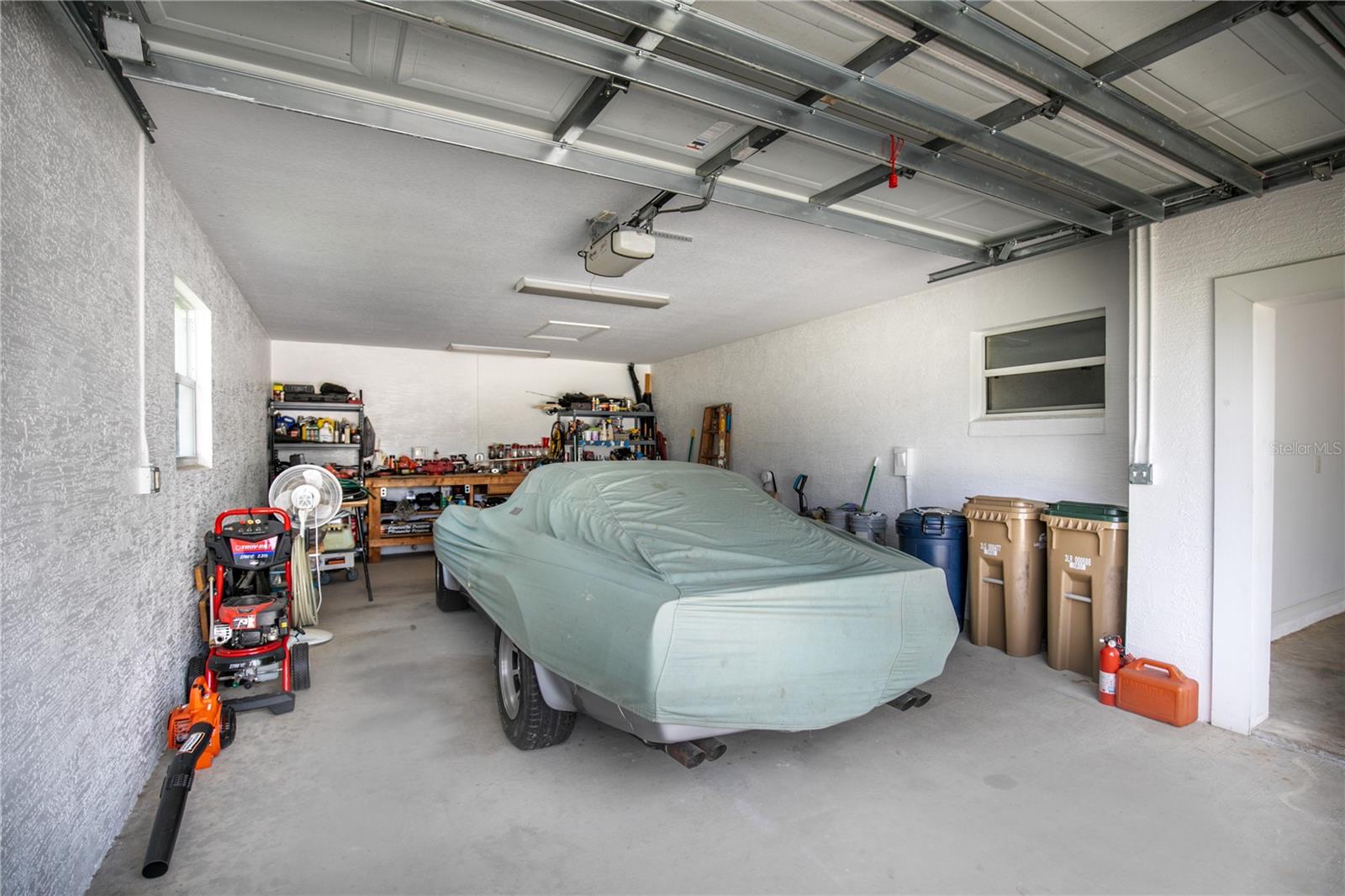36731 TROPICAL WIND LANE