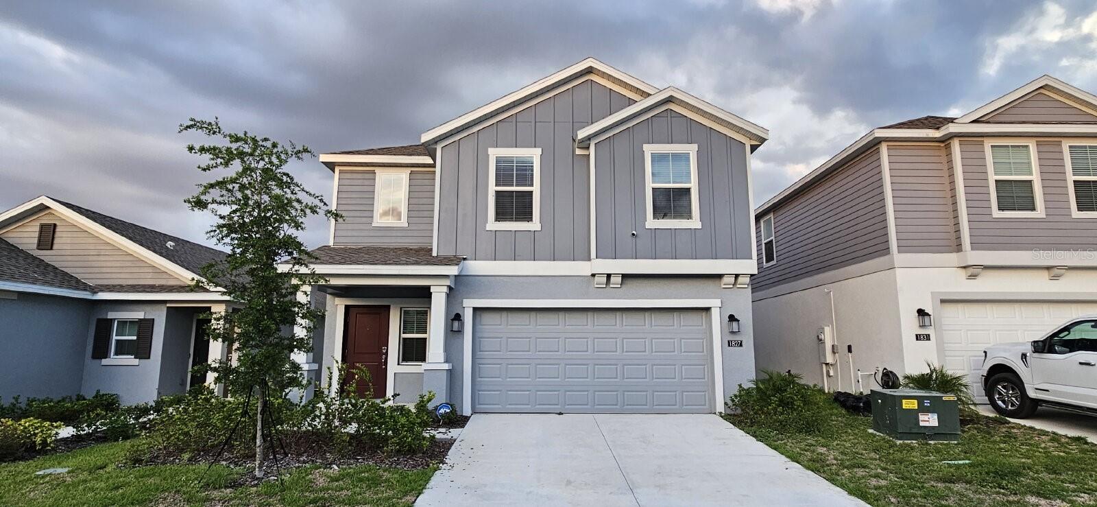 Awaken to the charm and comfort of 1827 Weir Blvd in Davenport, FL, where a beautiful 1870 sq ft home awaits your arrival. This stunning four-bedroom residence offers a harmonious blend of style and convenience, featuring two full baths and an additional half bath for your everyday needs. Step inside to discover a modern kitchen adorned with exquisite granite countertops, perfect for culinary adventures and entertaining guests. The spacious living areas provide a welcoming atmosphere, ideal for relaxation and making cherished memories. Each bedroom is designed to bring a peaceful retreat, ensuring restful nights and rejuvenating mornings. The thoughtful layout of the home maximizes both space and functionality, catering to a variety of lifestyles. With its prime location in Davenport, you'll find easy access to local amenities and recreational opportunities. Whether you're hosting a gathering or enjoying a quiet evening in, this home provides the perfect backdrop for every occasion. Experience the joy of living in a space that truly feels like home, where comfort meets elegance at every turn.
Community pool, fitness center, plus more is included. Also included is the washer and dryer.
Schedule a showing at your convenience.