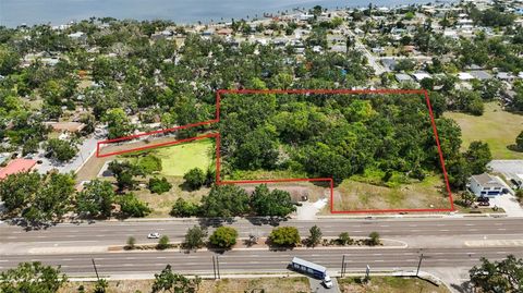 315 18TH STREET E BRADENTON FL 34208