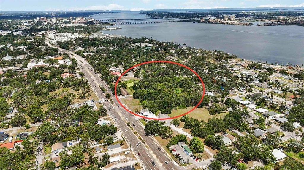 Photo of 315 18th Street E, Bradenton, FL 34208 (MLS # A4654765)