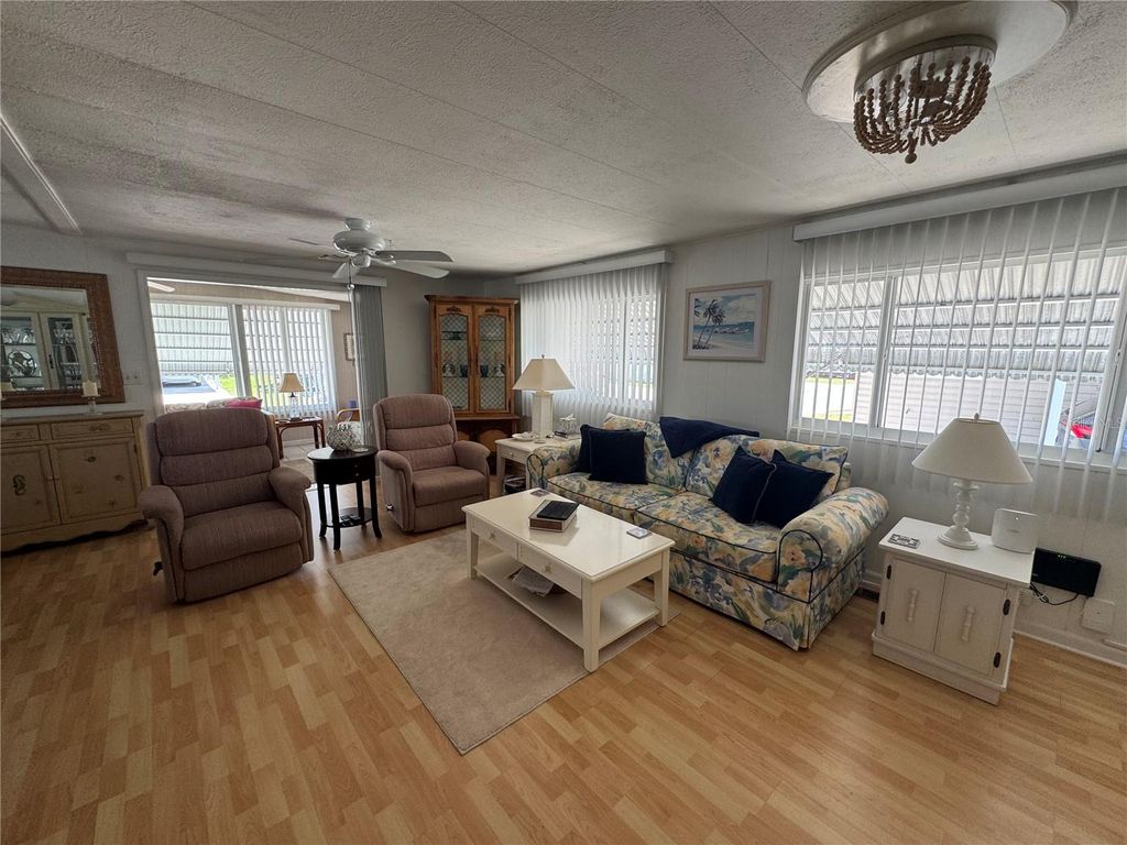 Photo of 611 Iris Dr, Venice, FL 34293 (MLS # N6143632)