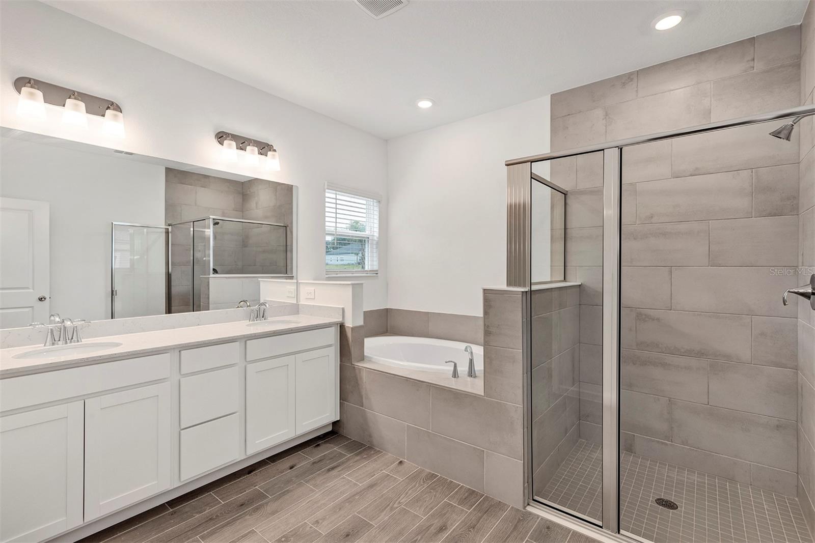 GRAND PARK NORTH - Residential