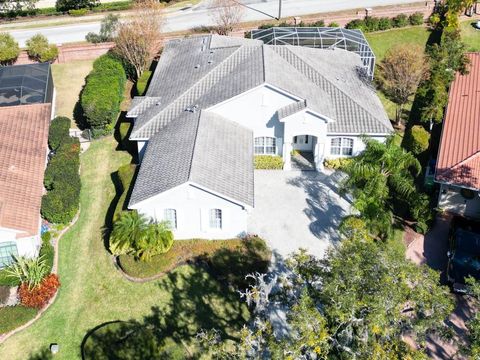 A home in PALM HARBOR