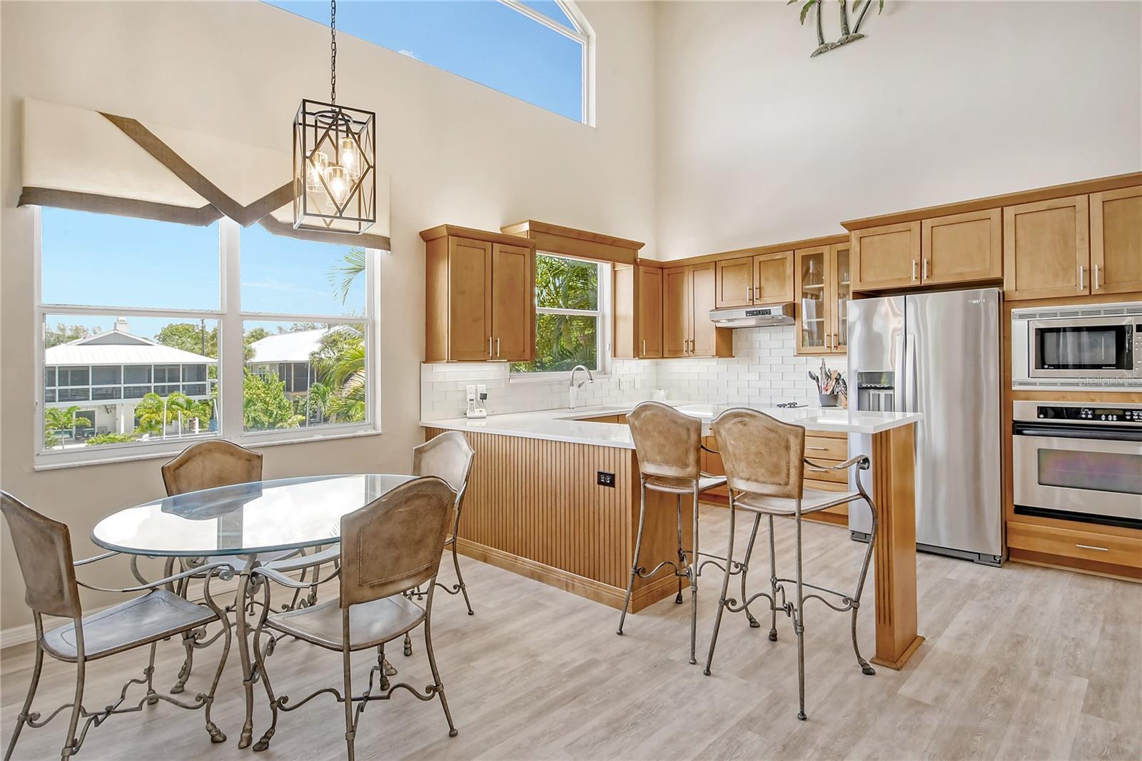 SIESTA BEACH - Residential