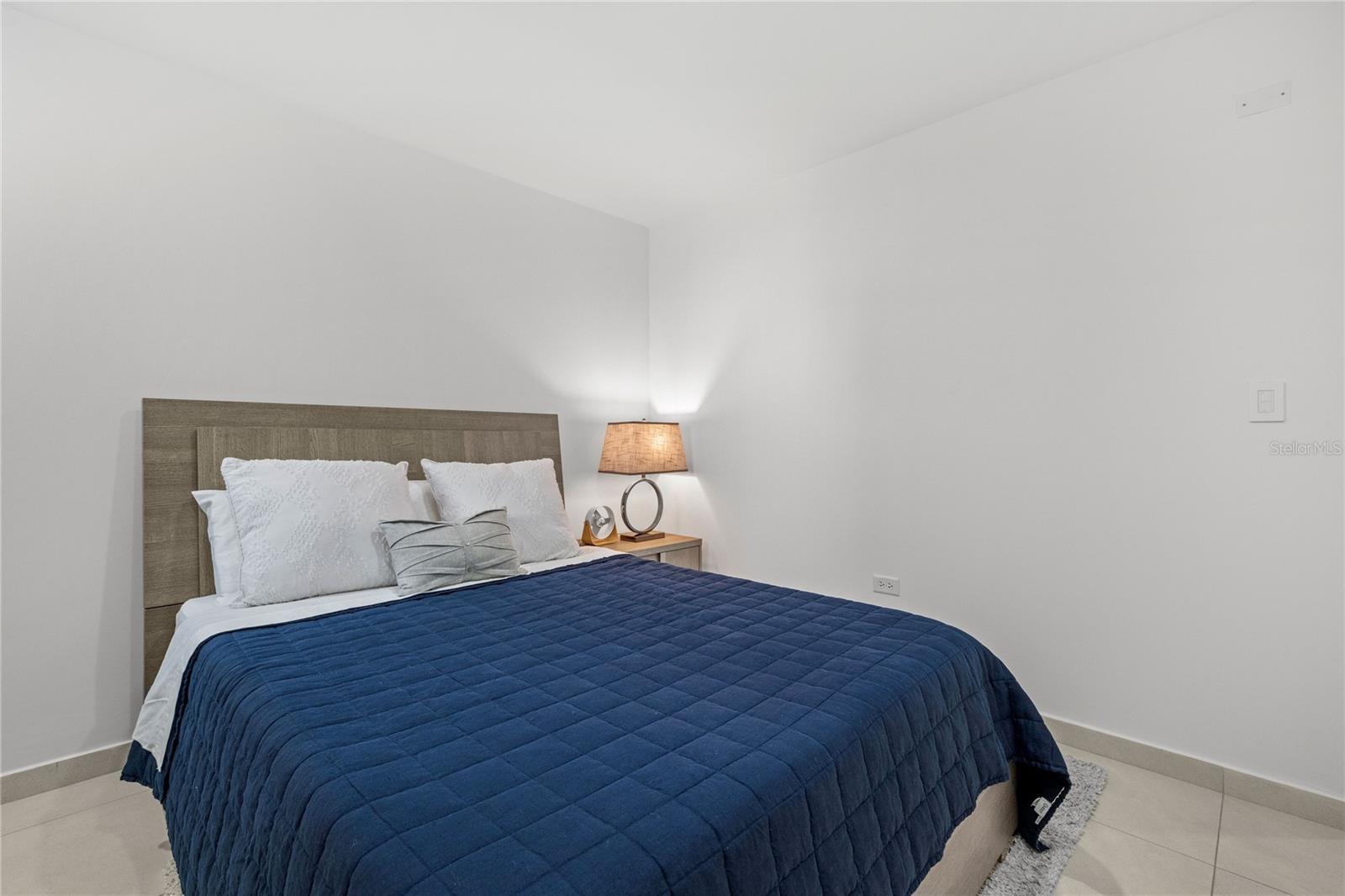 BAHIA PLAZA CONDOMINIUM - Residential