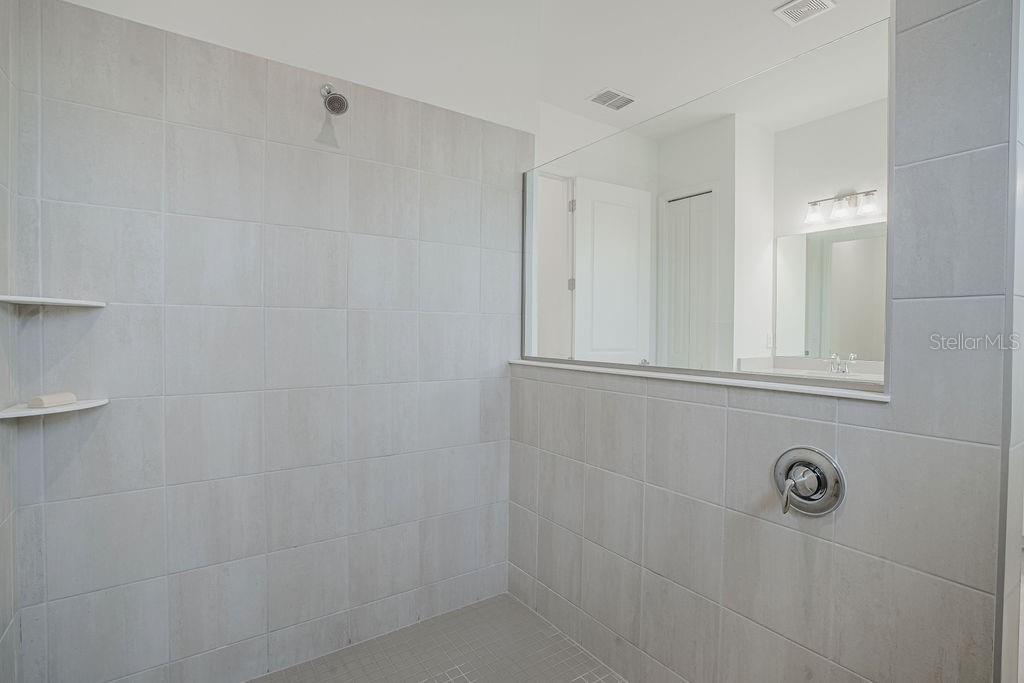 LORRAINE LAKES PH IIB-1 & IIB-2 - Residential