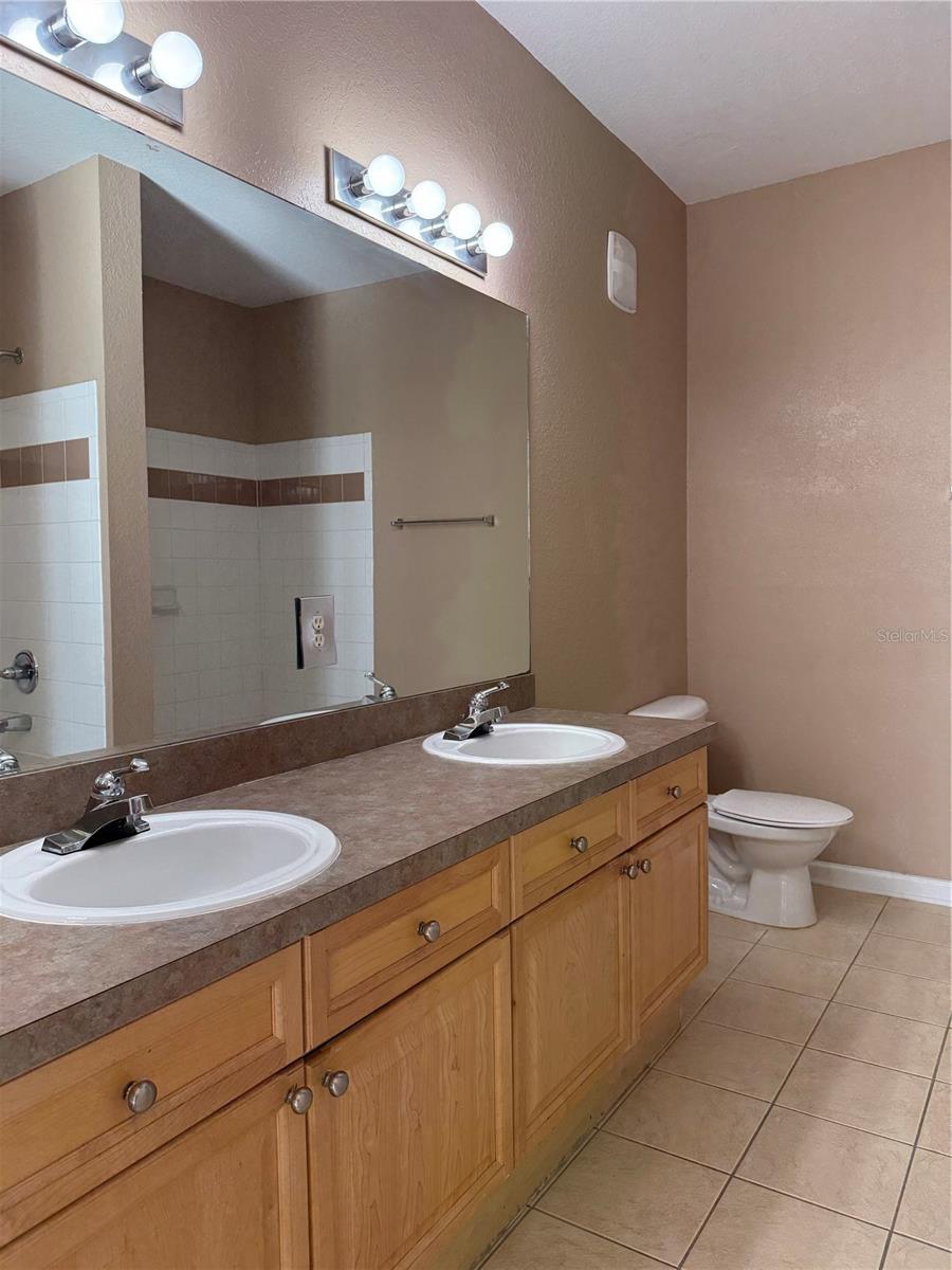 TERRACE RIDGE AT TOWN CENTER EAST CONDO - Residential