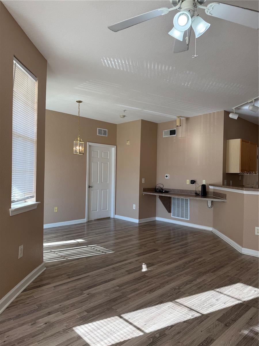 TERRACE RIDGE AT TOWN CENTER EAST CONDO - Residential