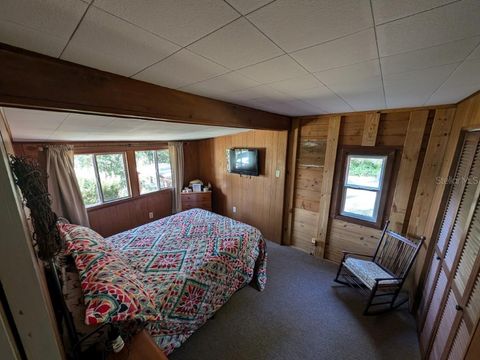 A home in OCKLAWAHA