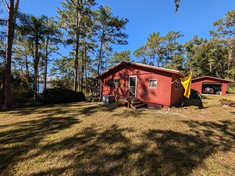 A home in OCKLAWAHA