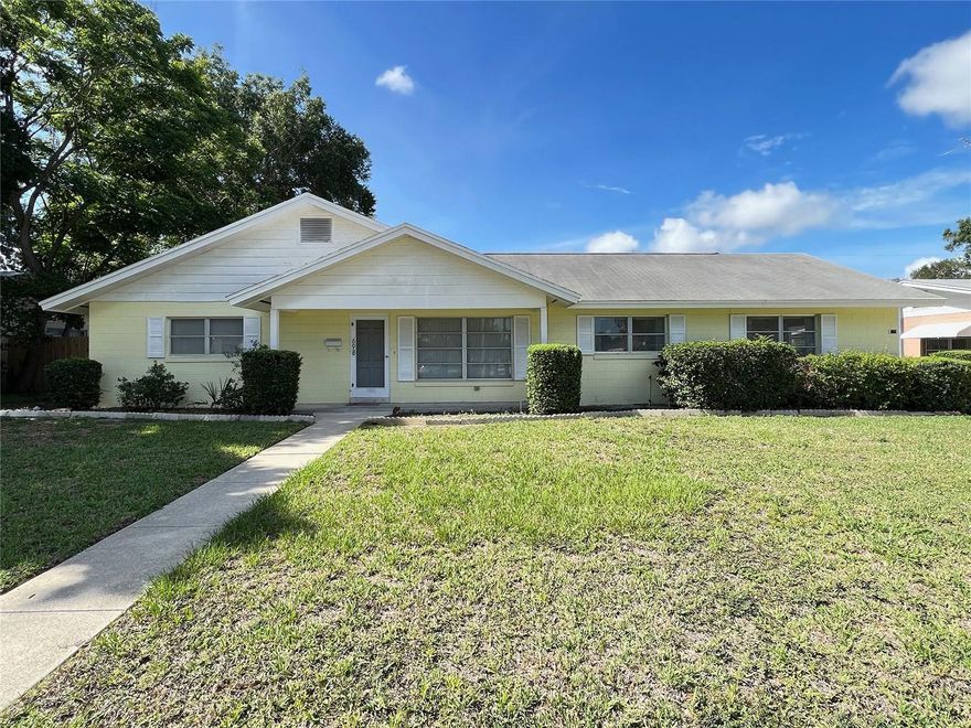 Great investment opportunity just minutes from downtown Winter Haven. This well-maintained, fully leased duplex offers immediate cash flow with strong rental demand in a prime location near shopping, dining, and major roadways. A turnkey property ideal for investors seeking stable income and long-term appreciation.
