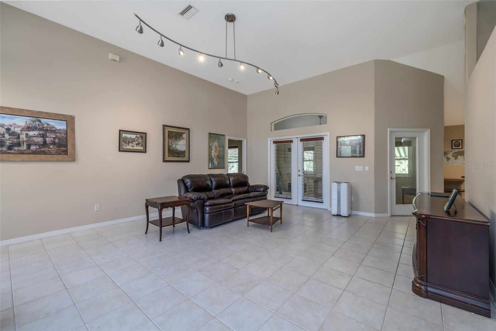 PALM HARBOR - Residential