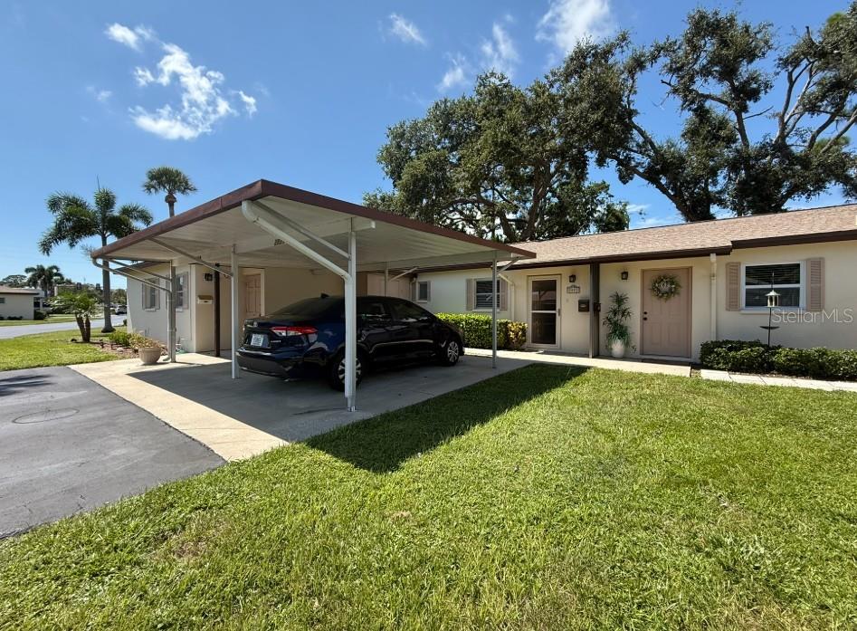 Charming Sarasota Villa – 55+ Community Living Near Siesta Key
Welcome to your slice of paradise! This 2-bedroom, 2-bath end-unit villa is available for rent in a friendly 55+ community, offering comfort, convenience, and a maintenance-free lifestyle.
Enjoy a private carport, plenty of guest parking, and the peace of mind that comes with a well-kept community. Just 3 miles from world-renowned Siesta Key Beach and 5 miles to vibrant downtown Sarasota, you’ll be minutes from shopping, dining, and public transportation.
This villa includes an in-unit washer and dryer, a spacious floor plan, and access to fantastic community amenities: a welcoming clubhouse, sparkling pool, and a full calendar of social events.
This is a rare opportunity to rent in one of Sarasota’s most convenient and affordable locations. Don’t wait—this gem won’t last!