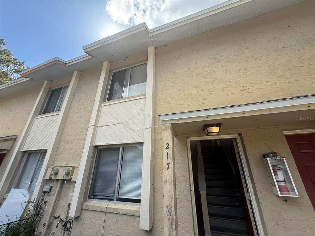 Photo of 217 S Moss Road, Winter Springs, FL 32708 (MLS # S5135796)