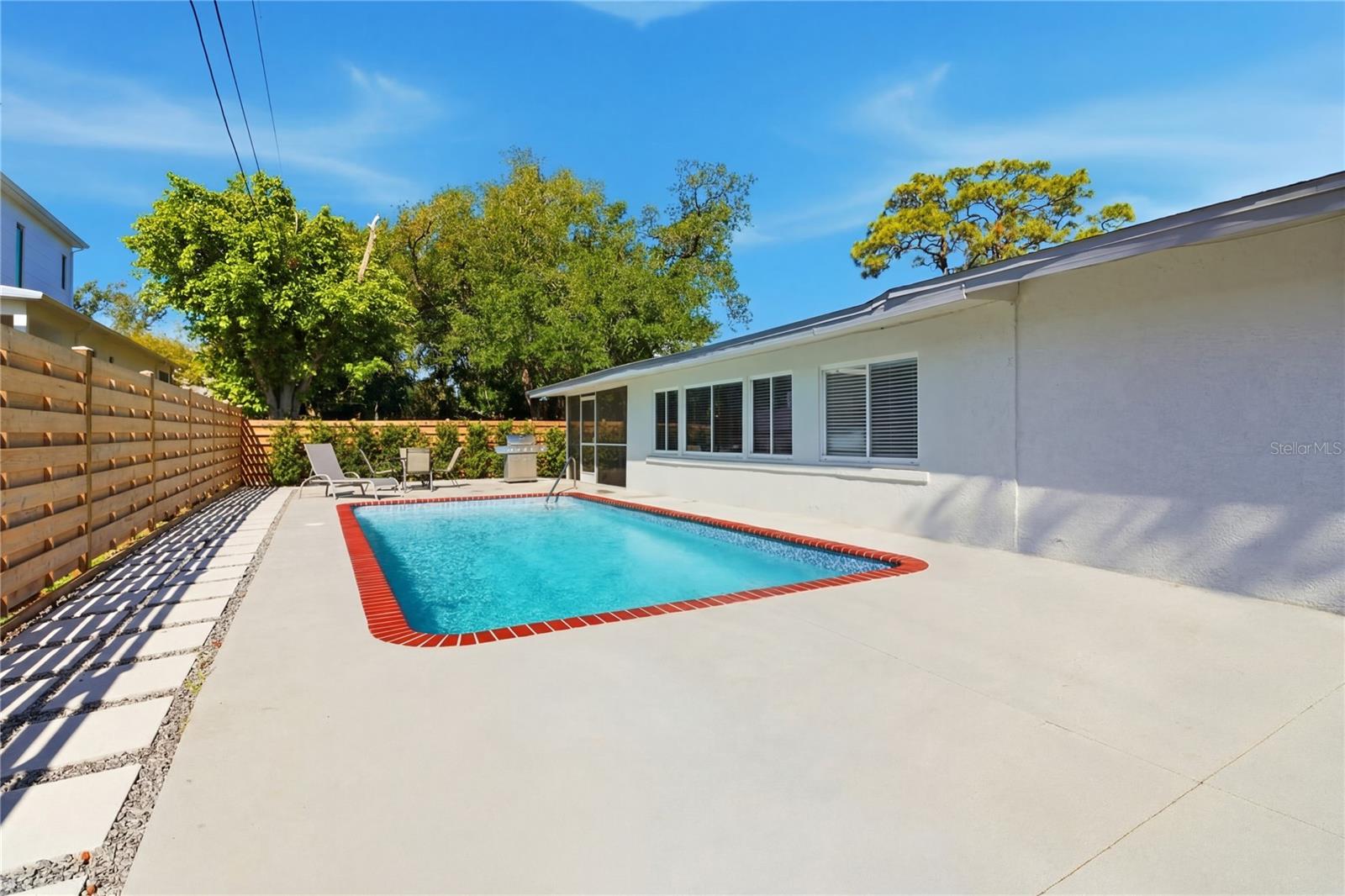 CORWOOD PARK - Residential