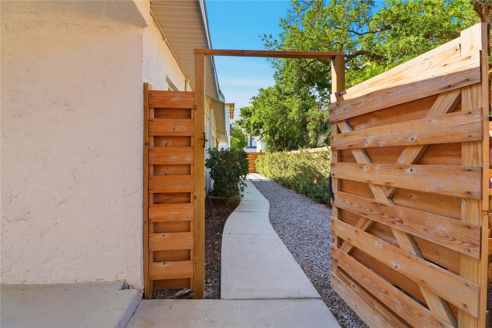 CORWOOD PARK - Residential