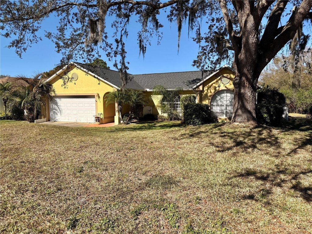 Photo of 326 Hanging Moss Road, Davenport, FL 33837 (MLS # S5142655)