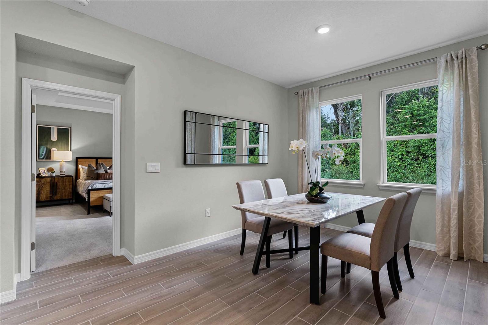 2422 GREENWOOD OAK DRIVE