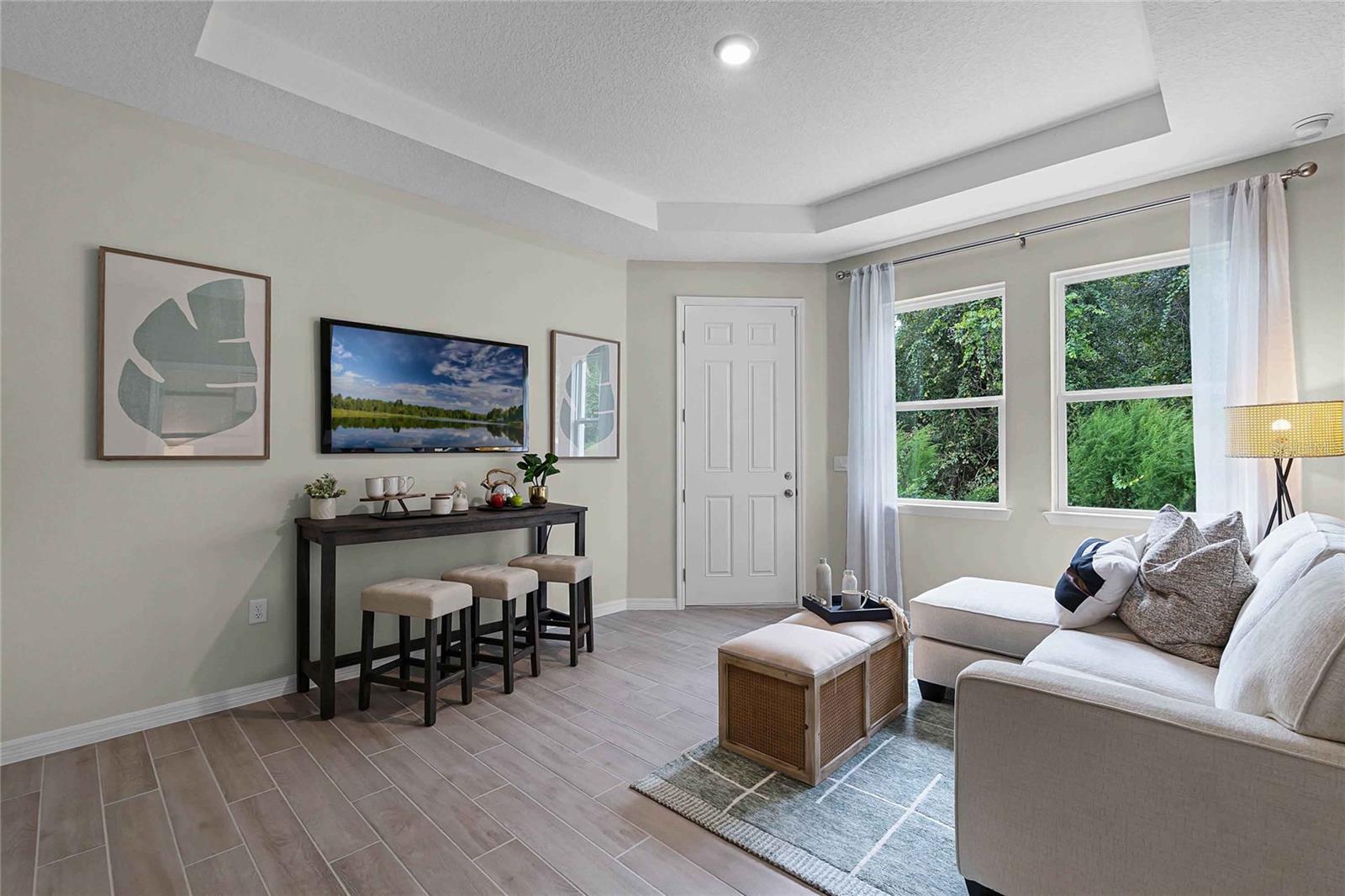 2422 GREENWOOD OAK DRIVE