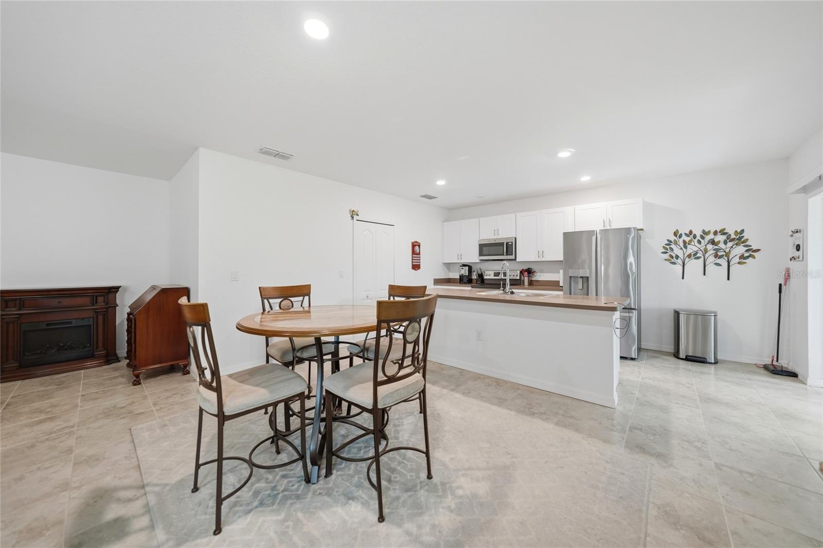 PUNTA GORDA ISLES SEC 20 - Residential