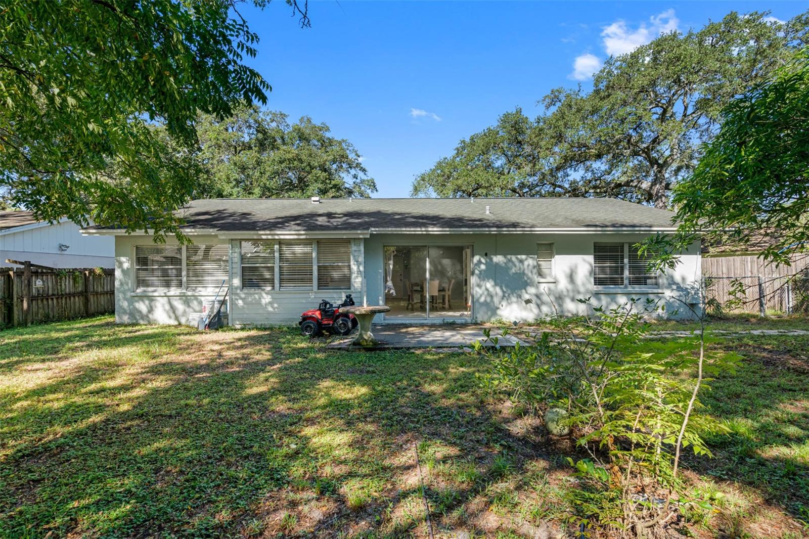 NORTH POINTE UNIT III - Residential