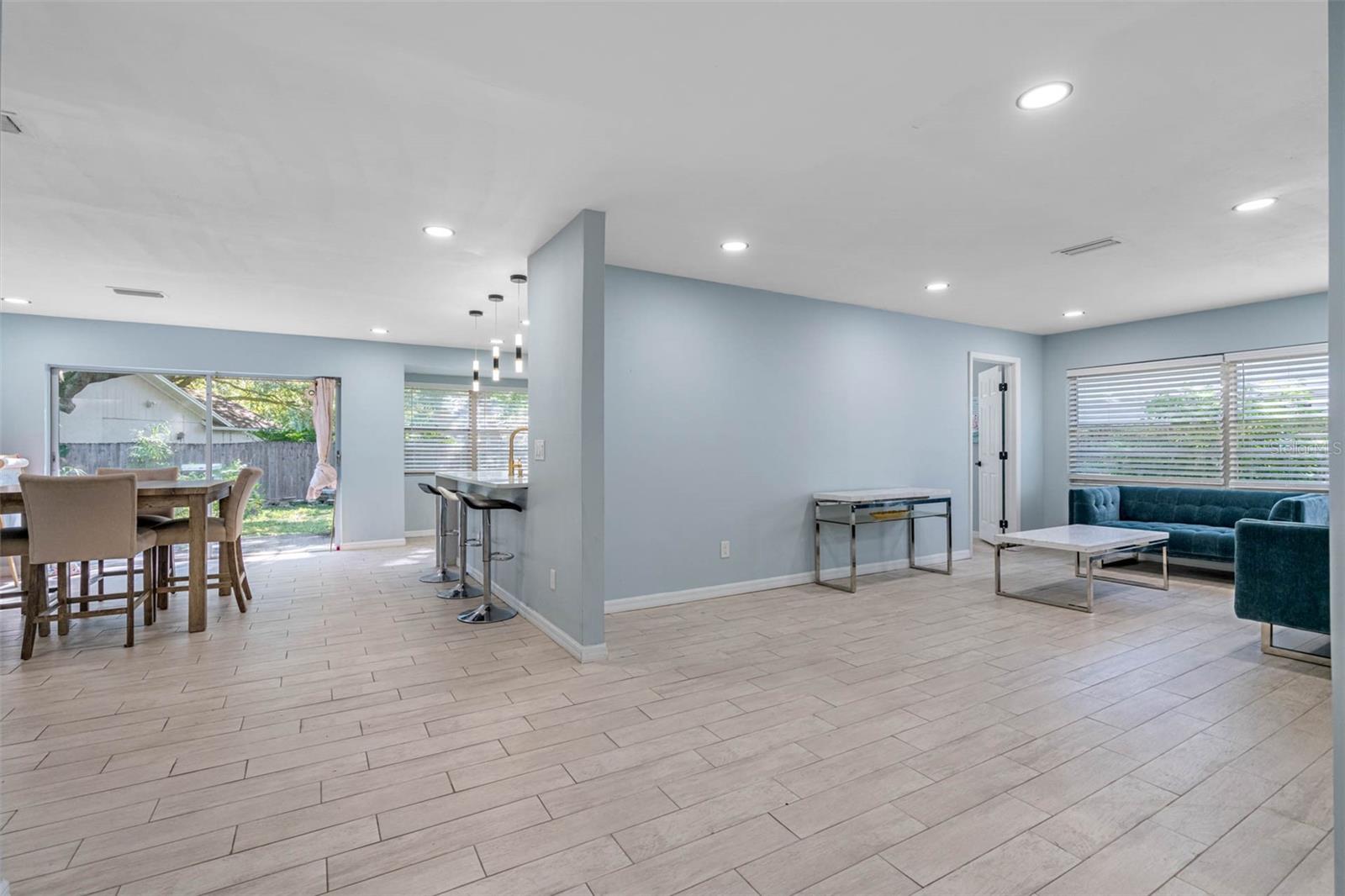 NORTH POINTE UNIT III - Residential