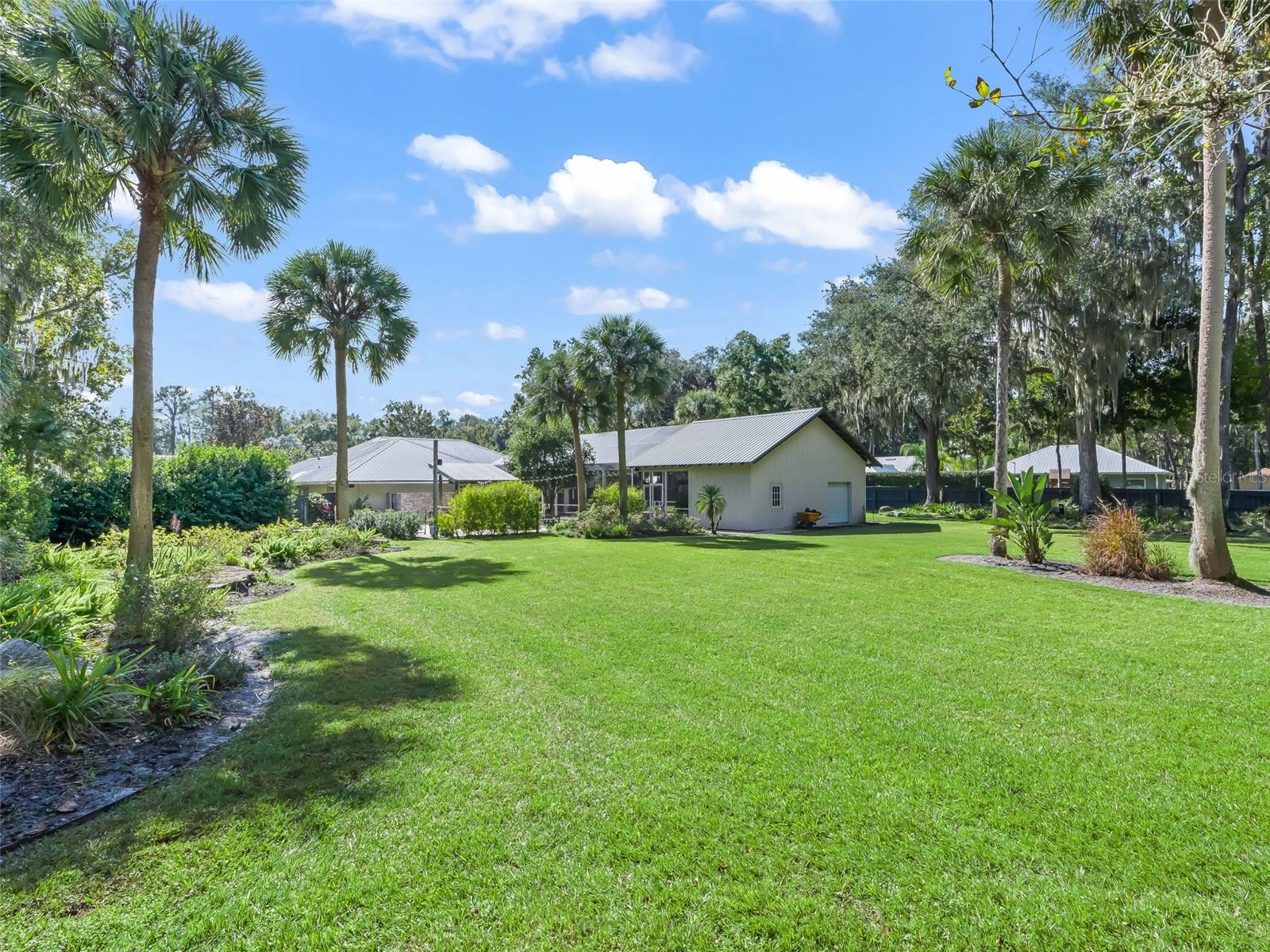 BROOKSTONE - Residential