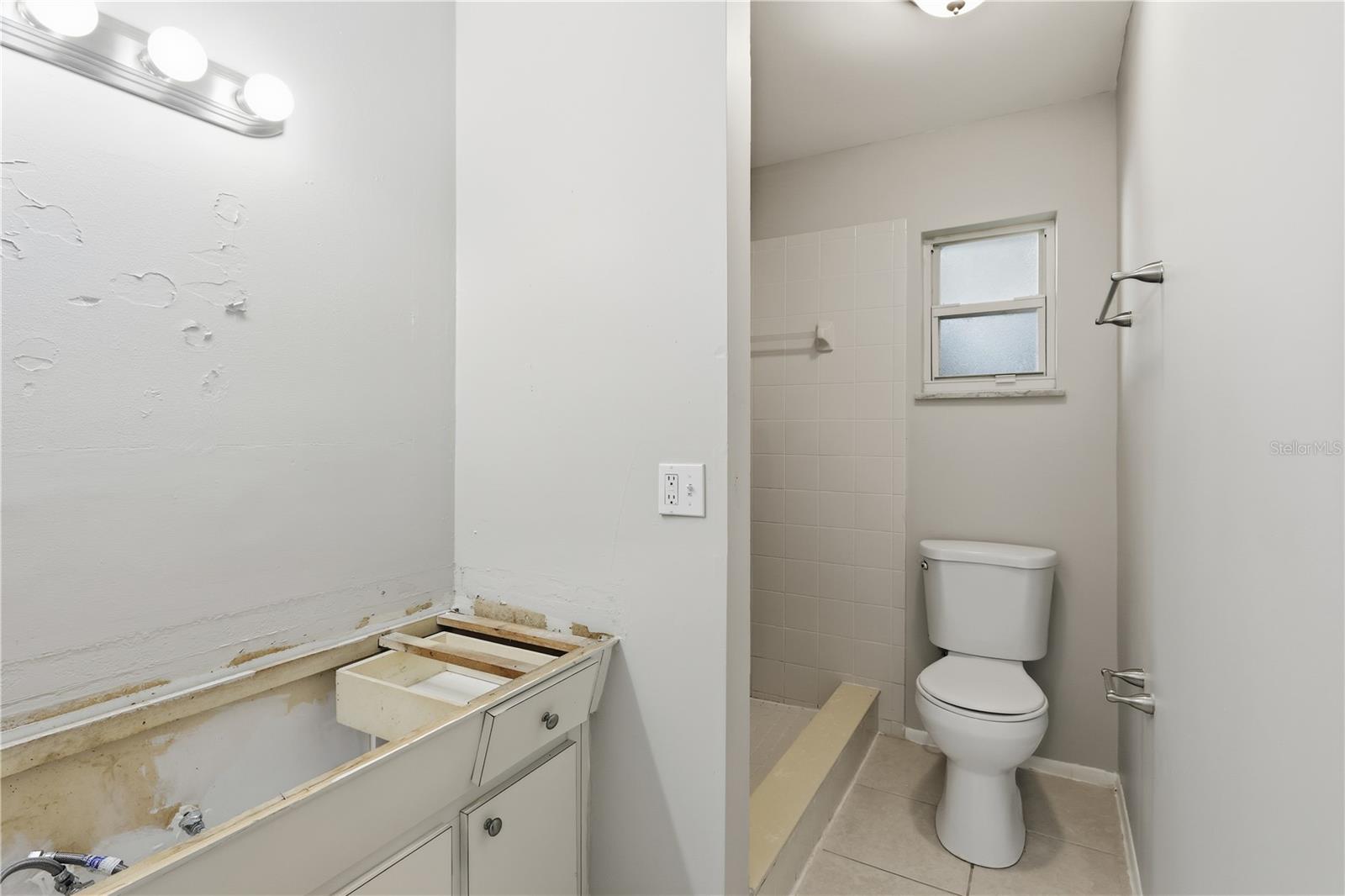 COLONY WEST SUB - Residential