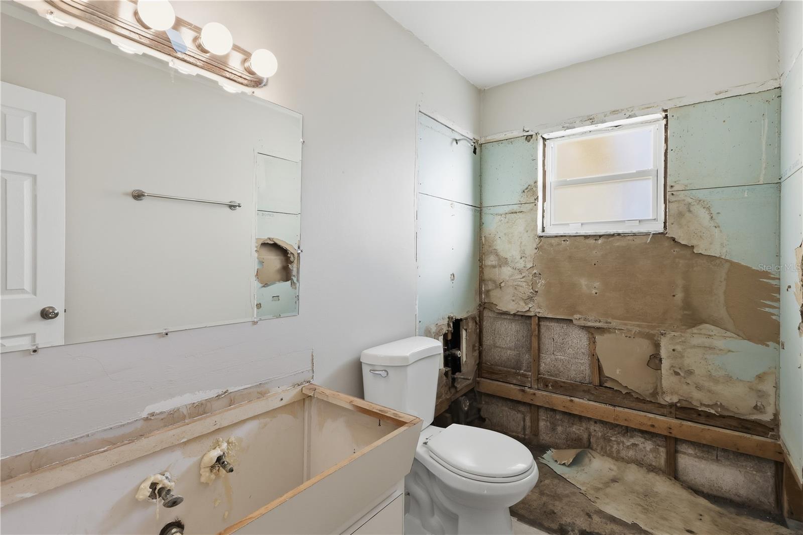 COLONY WEST SUB - Residential