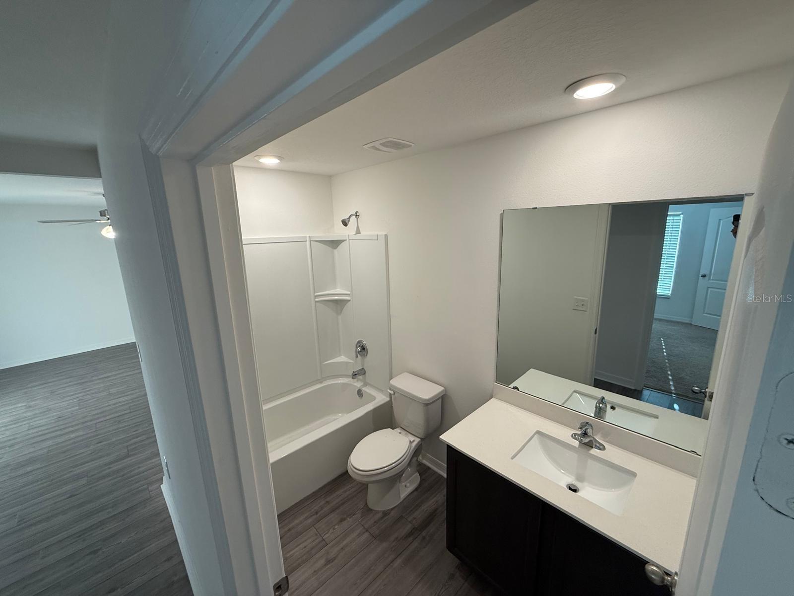 RIDGE/SWAN LAKE - Residential