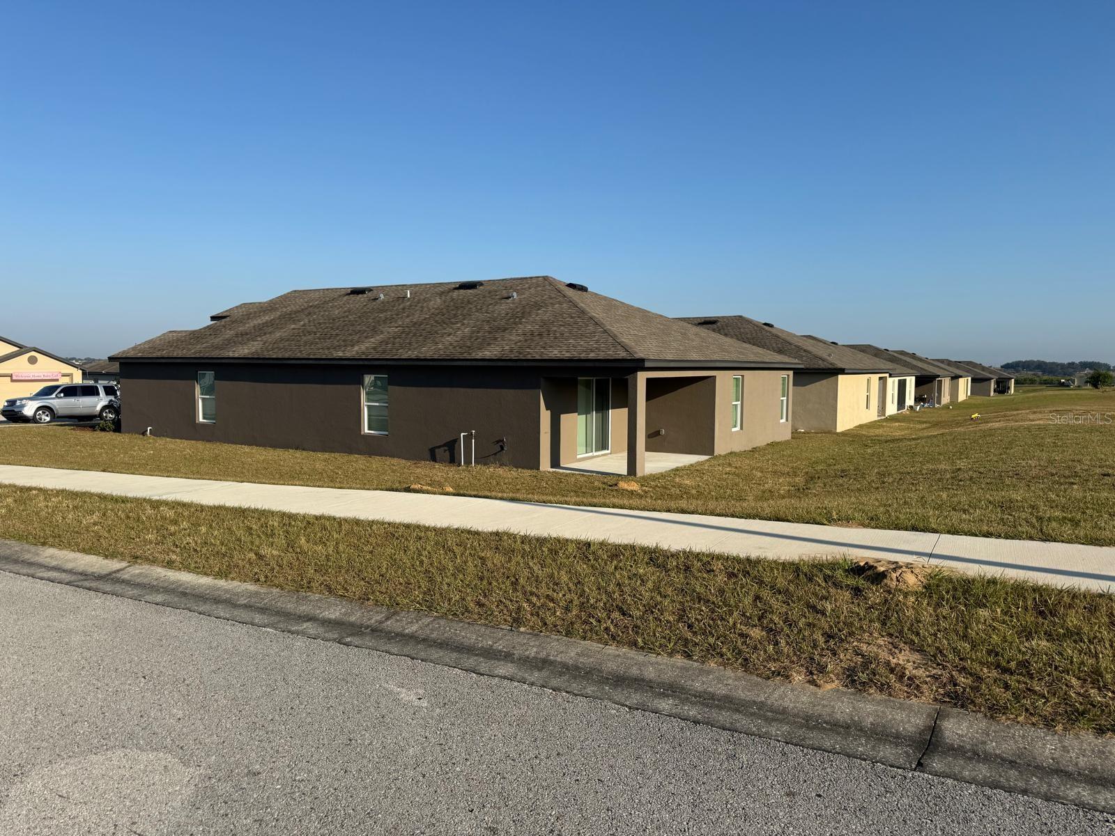 RIDGE/SWAN LAKE - Residential